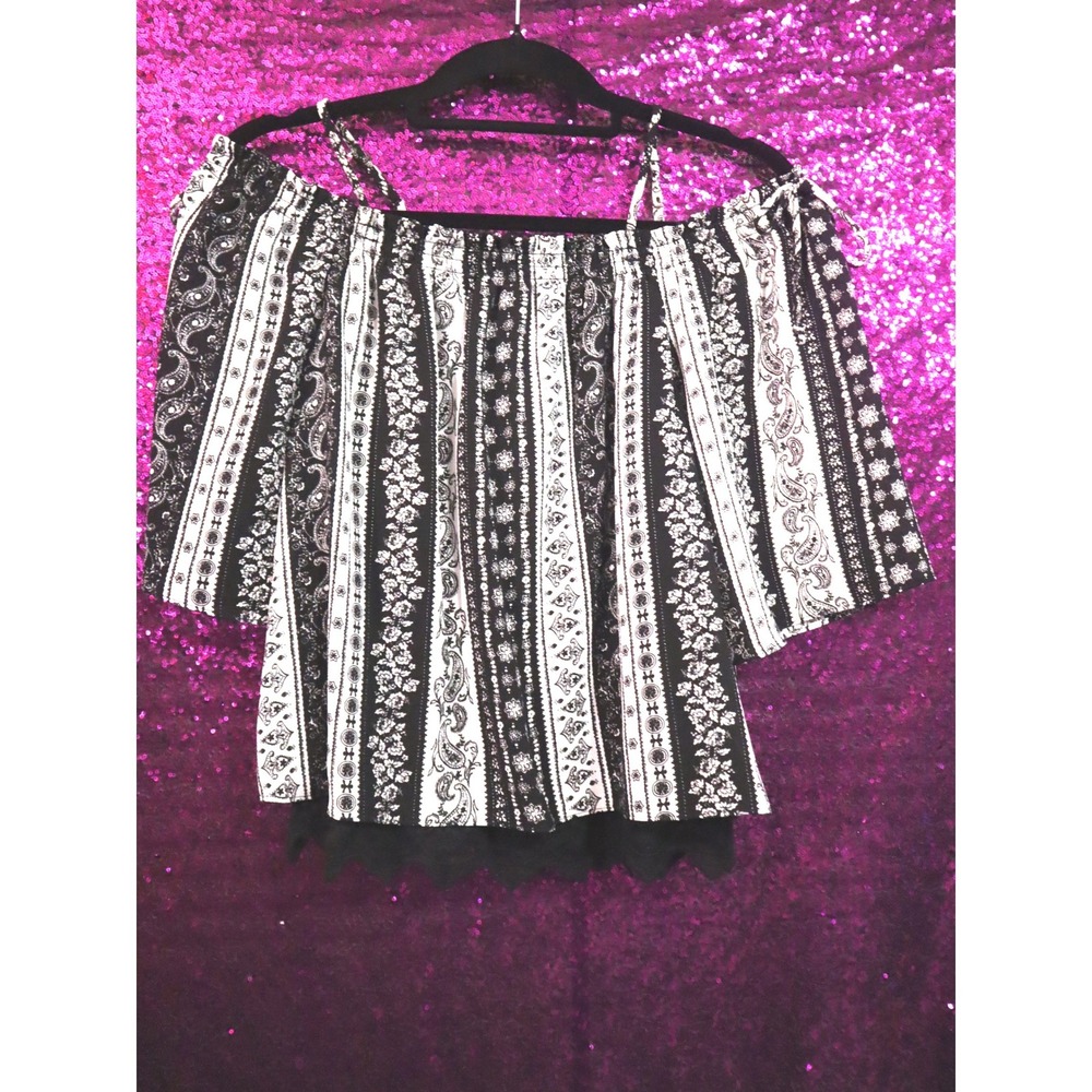 Black Paisley Cold Shoulder Top XS IZ Byer Women Smocked Lace Hem 1015R29